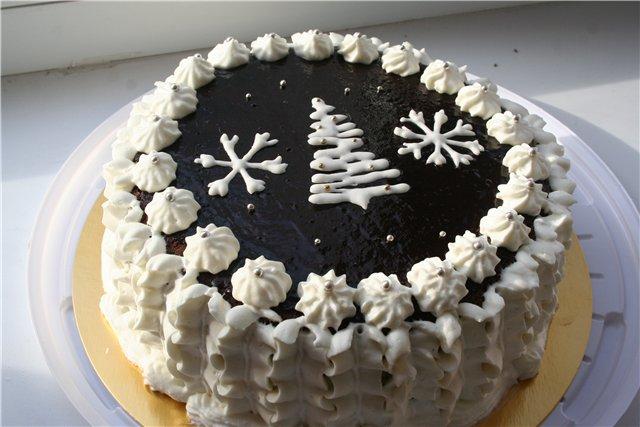 украшение новогоднего торта 2017 елочкой и снежинками из крема